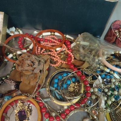 Large Selection of Fashion Jewelry (#59)