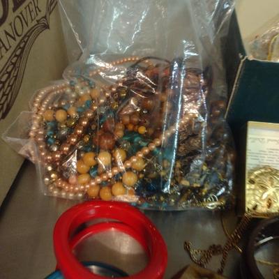Large Selection of Fashion Jewelry (#59)