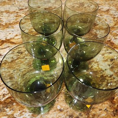 (6) Green Glasses