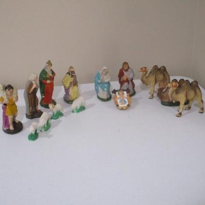 Vintage 14 Piece Nativity Set 1950's (TR)