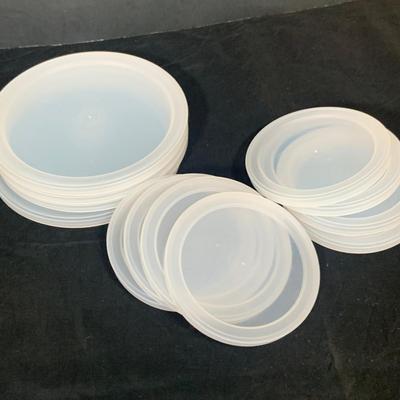 LOT 28: Collection of Vintage Bakeware Including Small Pyrex Bowl, Glassbake Baking Dishes with Lids Salt and Pepper Shakers and More