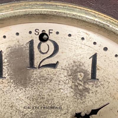 LOT 39: Vintage Seth Thomas Westminster Chime Mantle Mechanical Clock