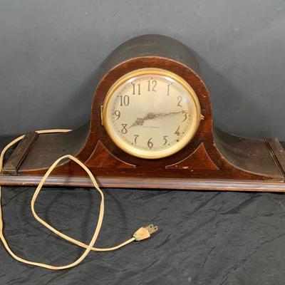 LOT40: Seth Thomas Electric Westminster Chime Mantel Clock