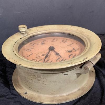 LOT 41: Vintage Seth Thomas Green Maritime Ships Clock