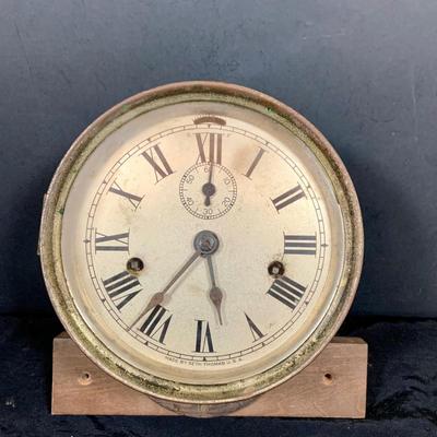 LOT 42: Vintage Seth Thomas Maritime Metal Ships Clock Mounted on Wood Base
