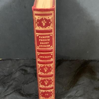 LOT 53: Vintage French Louis VXI Mantle Clock and Victor Hugo’s Les Miserables Three Volumes and Famous French Short Stories