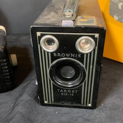 LOT 54: Vintage Camera Collection Including Brownie Hawkeye with Flash, Brownie Box Camera and Kodak Petite Folding Cameria