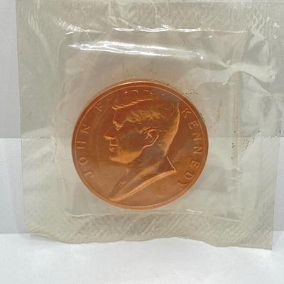 LOT 55: Four Bronze Inaugurated Presidential Medals / Tokens in Original Sealed Package - John F. Kennedy, James Garfield, Theodore...
