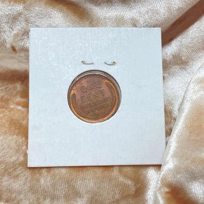 LOT 56: Three 1909 Pennies - (2) 1909 VDB and (1) 1909-S