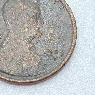 LOT 56: Three 1909 Pennies - (2) 1909 VDB and (1) 1909-S