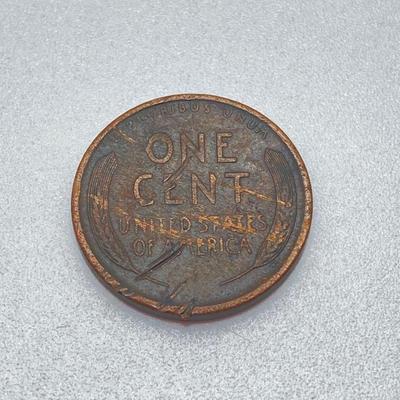 LOT 56: Three 1909 Pennies - (2) 1909 VDB and (1) 1909-S