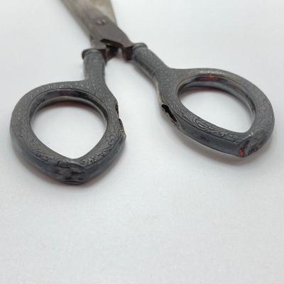 LOT 68: Vintage Pair of Scissors with Sterling Silver Handle