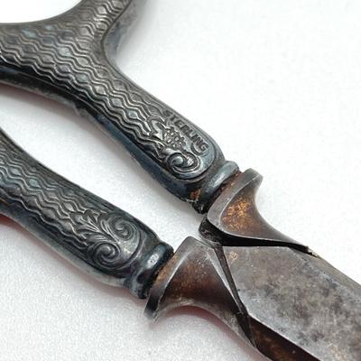 LOT 68: Vintage Pair of Scissors with Sterling Silver Handle
