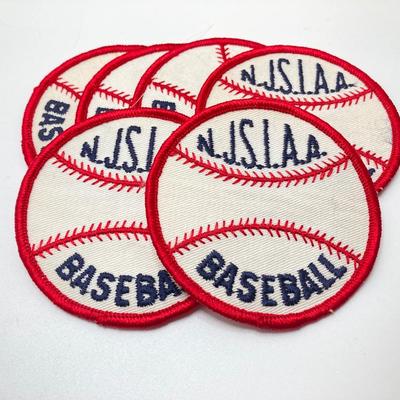 LOT 73: Vintage Baseball Collection - 1964 Metal Baseball Bottle Tops (Willie Mays, Hank Aaron, Mickey Mantle), Books, Stationary,...