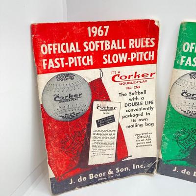 LOT 73: Vintage Baseball Collection - 1964 Metal Baseball Bottle Tops (Willie Mays, Hank Aaron, Mickey Mantle), Books, Stationary,...