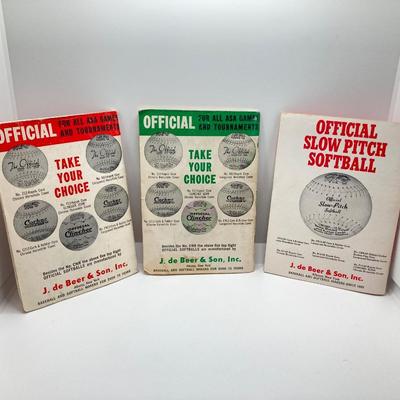 LOT 73: Vintage Baseball Collection - 1964 Metal Baseball Bottle Tops (Willie Mays, Hank Aaron, Mickey Mantle), Books, Stationary,...