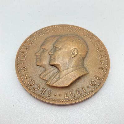 LOT 80: Collection of Large Bronze Metals / Tokens - Richard Nixon and Dwight Eisenhower