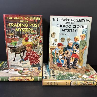 LOT 84: Vintage The Happy Hollisters Books