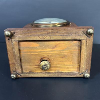 LOT 85: Antique Mantle Clock w/Inlaid Feature