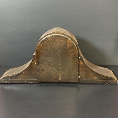 LOT 87: Antique William L Gilbert Clock Co. Mantle Clock