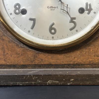 LOT 87: Antique William L Gilbert Clock Co. Mantle Clock