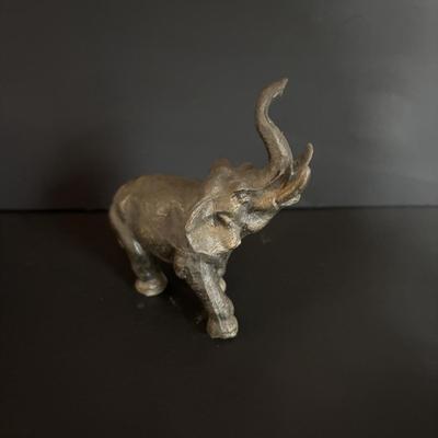 LOT 93: Wooden Carved Elephant Books Ends & Metal Elephant Figure