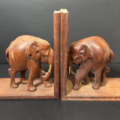 LOT 93: Wooden Carved Elephant Books Ends & Metal Elephant Figure