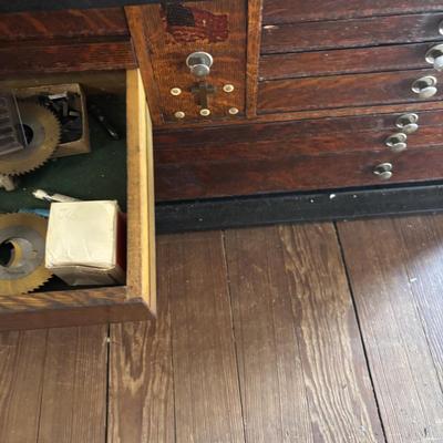 LOT 100: Vintage Toolbox with Precision/Machinist Tools and/or Parts