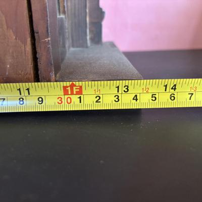 LOT 102: Vintage/Antique Regulator Style Clock