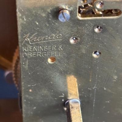 LOT 105: Vintage Print of Rheims Cathedral & Kundo Anniversary Clock