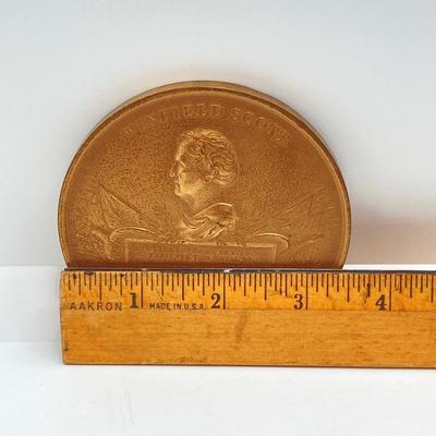 LOT 109: Bronze Medals / Tokens - Harry S. Truman and Major General Winfield Scott