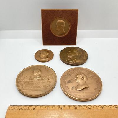 LOT 109: Bronze Medals / Tokens - Harry S. Truman and Major General Winfield Scott