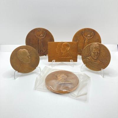 LOT 110: Collection of Bronze Metals / Tokens - Charles Lindbergh, Joseph Francis and Orville & Wilbur Wright,