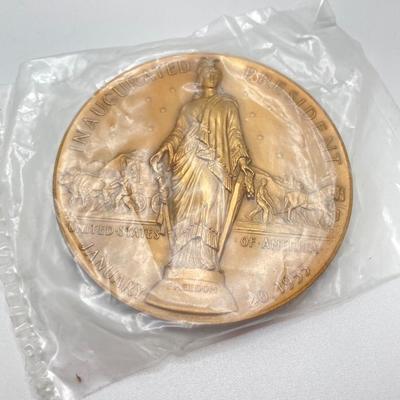 LOT 112: Collection of Bronze Medals / Tokens - John F. Kennedy, Dwight D. Eisenhower, Benjamin Franklin, Andrew Johnson and John and...