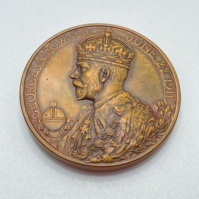LOT 114: King George V / Queen Mary 1911 Coronation Medal in Case and 1897 Victoria Annvm Regni Sexagesimvm Feliciter Clavdit XX Ivn...