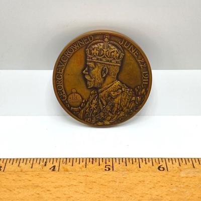 LOT 114: King George V / Queen Mary 1911 Coronation Medal in Case and 1897 Victoria Annvm Regni Sexagesimvm Feliciter Clavdit XX Ivn...