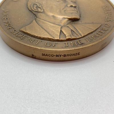 LOT 117: Seven Bronze Medals / Tokens - Richard Nixon, Gerald Ford, Chief Justice John Jay, Chief Justice John Rutledge, Chief Justice...