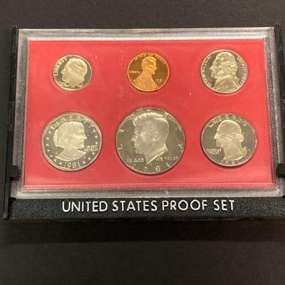 LOT 127: Three U.S. Mint Coin Proof Sets in Original Packages - 1968, 1980 and 1981