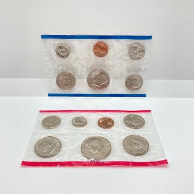 LOT 132: Four U.S. Mint Uncirculated Coin Sets in Original Envelopes - (2) 1980 and (2) 1981