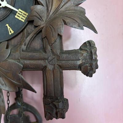 LOT 145: Vintage Cuckoo Clock: Amercian Cuckoo Clock Co., Philadelphia PA