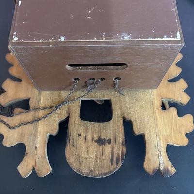 LOT 148: Vintage Backmaier & Klemmer Cuckoo Clock
