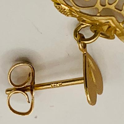 LOT 152: Yellow Gold Pierced Dangle Heart Shaped Earrings 1.2 g 14k Gold Marked on Post