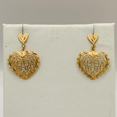 LOT 152: Yellow Gold Pierced Dangle Heart Shaped Earrings 1.2 g 14k Gold Marked on Post