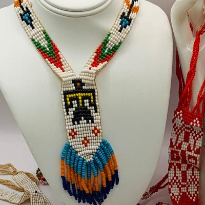 LOT 155 Antique/Vintage Native American Beaded Jewelry and More
