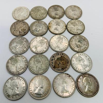 LOT 174: Collection of Canadian Silver Quarters (20)