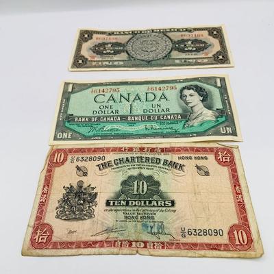 LOT 178: Collection of Foreign Currency Luxembourg, Cyprus, Greece, Canada, Mexico and Hong Kong