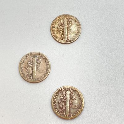 LOT 250: Silver U.S. Coins - (1) 1951 Benjamin Franklin Half Dollar Coin and (12) Mercury Dimes Dated 1916 to 1943