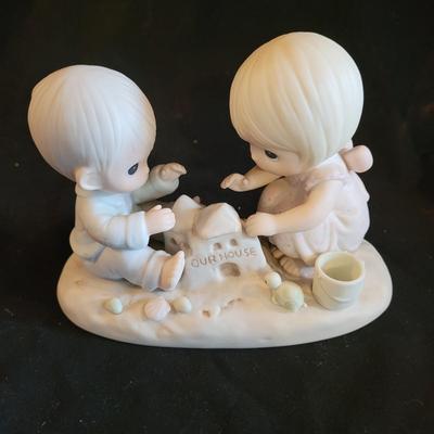 Precious Moments Figurines (DR-EL)