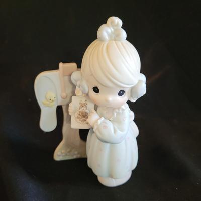 Precious Moments Figurines (DR-EL)