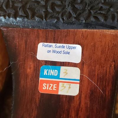 Wooden Clogs (7/8)-Aerosoles, Bass, Miss Albright and More (GB1-KD)